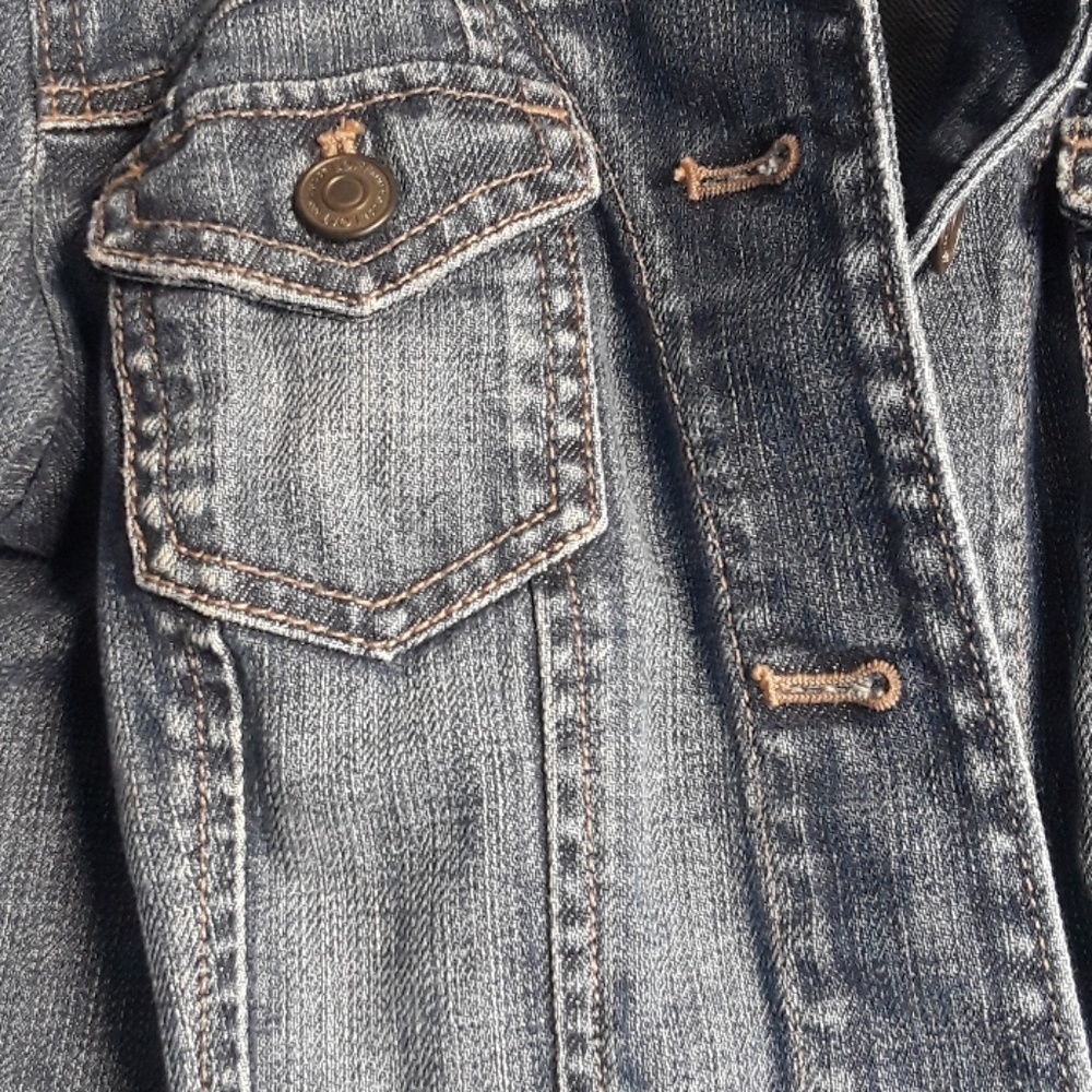 Jean Jacket - Picture 2 of 3